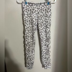 VICTORIA'S SECRET Essential High Rise Leggings Mesh Criss Cross Leopard Wms Sz 6